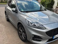 Grau Gebraucht 2020 Ford Kuga ST-Line X SUV | 25.500 € (Fairer Preis)