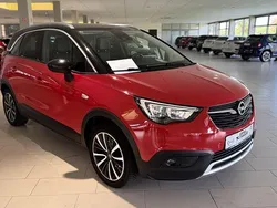 Rot Gebraucht 2018 Opel Crossland X Innovation SUV | 12.990 € (Teuer)