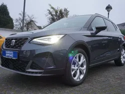 Magnetic tech (metallic) Gebraucht 2024 Seat Arona FR SUV | 24.990 € (Etwas zu teuer)