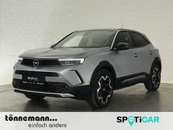 Grau Gebraucht 2023 Opel Mokka-e Ultimate SUV | 22.424 € (Fairer Preis)