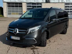 Schwarz Gebraucht 2021 Mercedes V300 Edition Van / Kleinbus | 53.900 € (Fairer Preis)