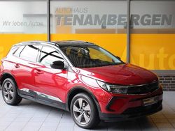 Lackierung bright red/metallic k (metallic) Gebraucht 2023 Opel Grandland X GS Line SUV | 26.900 € (Etwas zu teuer)