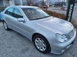 Silber Gebraucht 2004 Mercedes C320 Limousine | 4.950 € (Fairer Preis)