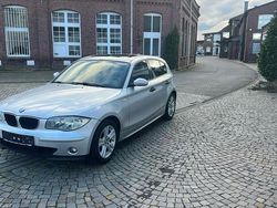 Grau Gebraucht 2006 BMW 118 Kleinwagen | 2.000 € (Teuer)
