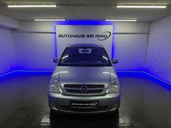 Silber Gebraucht 2004 Opel Meriva Cosmo Van / Kleinbus | 999 € (Etwas zu teuer)