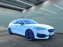 Weiß Gebraucht 2024 Cupra Leon VZ Limousine | 37.299 € (Fairer Preis)