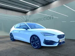 Weiß Gebraucht 2024 Cupra Leon VZ Limousine | 33.449 € (Guter Preis)