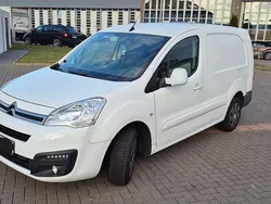 Weiß Gebraucht 2018 Citroën Berlingo Van / Kleinbus | 8.500 € (Guter Preis)