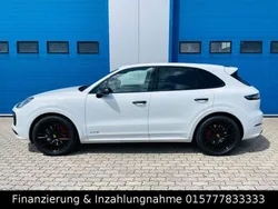 Weiß Gebraucht 2023 Porsche Cayenne GTS SUV | 94.800 € (Guter Preis)