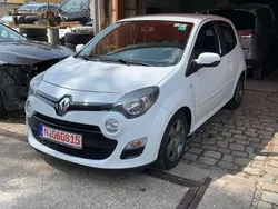 Weiß Gebraucht 2013 Renault Twingo Kleinwagen | 2.500 € (Guter Preis)