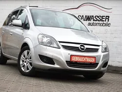 Silber Gebraucht 2013 Opel Zafira Family Van / Kleinbus | 7.500 € (Etwas zu teuer)