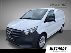 Weiss Gebraucht 2024 Mercedes Vito Van / Kleinbus | 33.903 € (Fairer Preis)