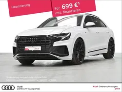 Weiß Gebraucht 2022 Audi Q8 Ambiente SUV | 70.599 € (Etwas zu teuer)