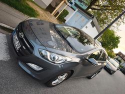 Grau Gebraucht 2015 Hyundai i30 Trend Kombi | 6.300 € (Fairer Preis)