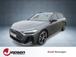 Mythosschwarz metallic Gebraucht 2024 Audi A5 Sport Coupé | 62.820 € (Guter Preis)