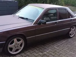 Violett Gebraucht 1992 Mercedes 190 Avantgarde Limousine | 4.000 €