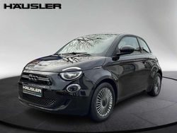 Schwarz Gebraucht 2023 Fiat 500e Kleinwagen | 22.990 € (Etwas zu teuer)