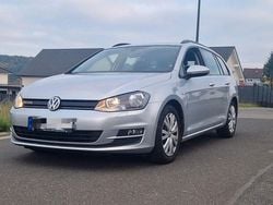 Silber Gebraucht 2015 VW Golf VII Comfortline Kombi | 5.600 € (Guter Preis)