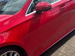 Rot Gebraucht 2018 Mercedes A200 Edition Limousine | 17.900 € (Fairer Preis)