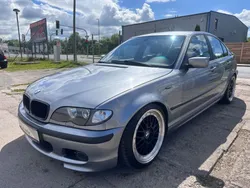 Grau Gebraucht 2004 BMW 318 Exclusive Limousine | 3.490 € (Fairer Preis)