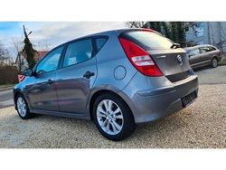 Gebraucht 2011 Hyundai i30 Limousine | 3.350 €