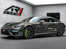 Grau Gebraucht 2017 Porsche Panamera Turbo S Limousine | 55.990 € (Superpreis)