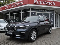 Arktikgrau brillanteffekt Gebraucht 2020 BMW X5 Sport Line SUV | 35.990 € (Fairer Preis)
