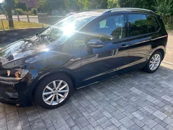 Schwarz Gebraucht 2015 VW Golf Sportsvan LOUNGE Van / Kleinbus | 17.000 € (Etwas zu teuer)
