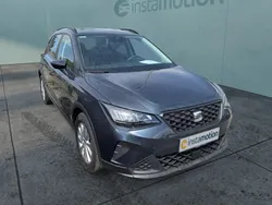 Grau Gebraucht 2024 Seat Arona Style SUV | 20.840 € (Fairer Preis)