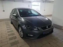 Grau Gebraucht 2015 Seat Leon FR Limousine | 12.800 € (Fairer Preis)
