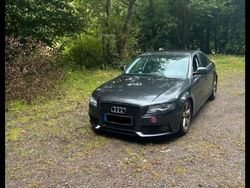 Grau Gebraucht 2008 Audi A4 Limousine | 4.999 € (Teuer)