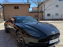 Schwarz Gebraucht 2017 Aston Martin DB11 | 92.250 € (Etwas zu teuer)