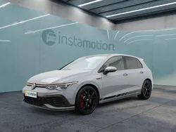 Grau Gebraucht 2024 VW Golf VIII GTI Kleinwagen | 35.999 € (Guter Preis)