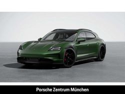 Oakgrünmetallic neo Gebraucht 2025 Porsche Taycan Cross Turismo Kombi | 117.000 €