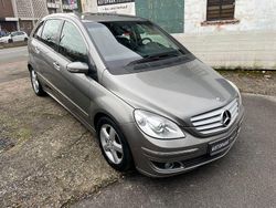 Grau Gebraucht 2005 Mercedes B200 Van / Kleinbus | 2.450 € (Fairer Preis)