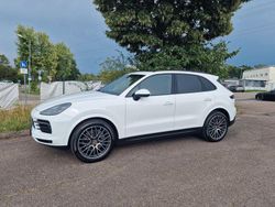 Weiß Gebraucht 2019 Porsche Cayenne SUV | 59.000 € (Guter Preis)
