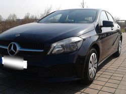 Schwarz Gebraucht 2018 Mercedes A160 Style Limousine | 18.690 € (Etwas zu teuer)