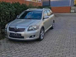 Grau Gebraucht 2007 Toyota Avensis T2 Kombi | 1.450 € (Guter Preis)