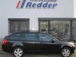 Schwarz Gebraucht 2019 Skoda Octavia Ambition Kombi | 14.750 € (Fairer Preis)