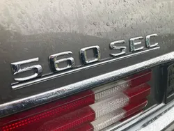 Grau Gebraucht 1988 Mercedes 560 Coupé | 28.000 €