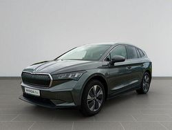 Grau Gebraucht 2024 Skoda Enyaq iV Suite SUV | 42.185 € (Fairer Preis)