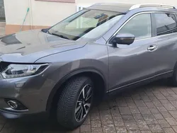 Silber Gebraucht 2016 Nissan X-Trail Tekna SUV | 14.999 € (Etwas zu teuer)