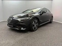 Obsidianschwarz Gebraucht 2023 Mercedes EQE500 Avantgarde Limousine | 48.999 €