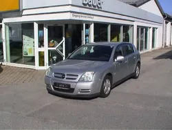 Silber metallic Gebraucht 2004 Opel Signum Kombi | 3.900 €