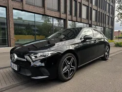 Schwarz Gebraucht 2020 Mercedes A180 Limousine | 19.990 € (Guter Preis)
