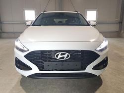 Atlasweiß Neu 2025 Hyundai i30 Edition Kombi | 21.390 € (Superpreis)