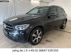 Schwarz Gebraucht 2020 Mercedes GLC200 Night SUV | 30.940 € (Superpreis)
