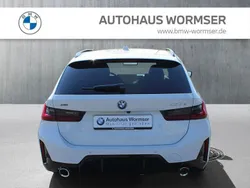 BMW 330e