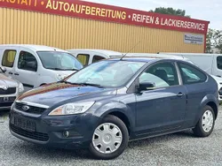Blau Gebraucht 2009 Ford Focus Style Limousine | 2.777 € (Guter Preis)