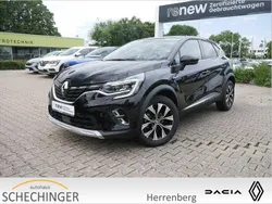 Schwarz / black pearl (metallic) Gebraucht 2024 Renault Captur Techno SUV | 20.900 € (Etwas zu teuer)